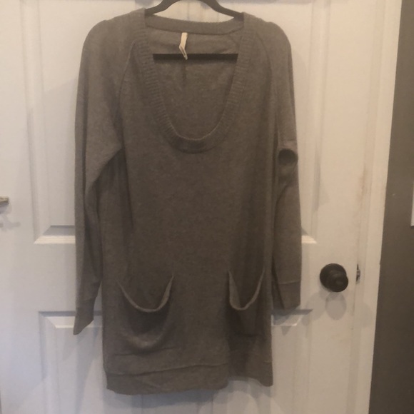 Oonagh by Nanette Lepore Dresses & Skirts - Oonagh by Nanette Lepore Cashmere Sweater Dress